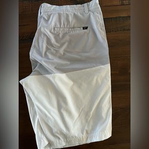 Men’s Nike golf shorts.